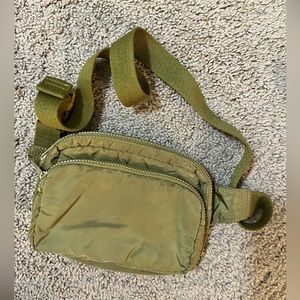 Offline by Aerie Crossbody/Fanny Pack